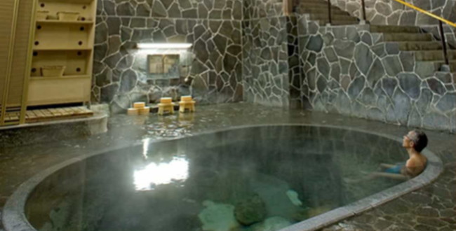 鉛温泉「藤三旅館」